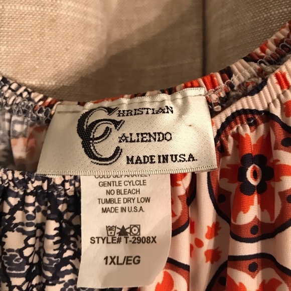 Boutique Top - Picture 2 of 3